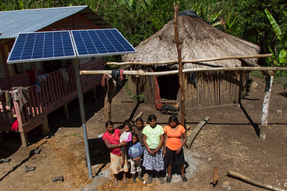 LOVE FOR LIFE e.V.: Solarprojekt Imagine Light, Costa Rica
