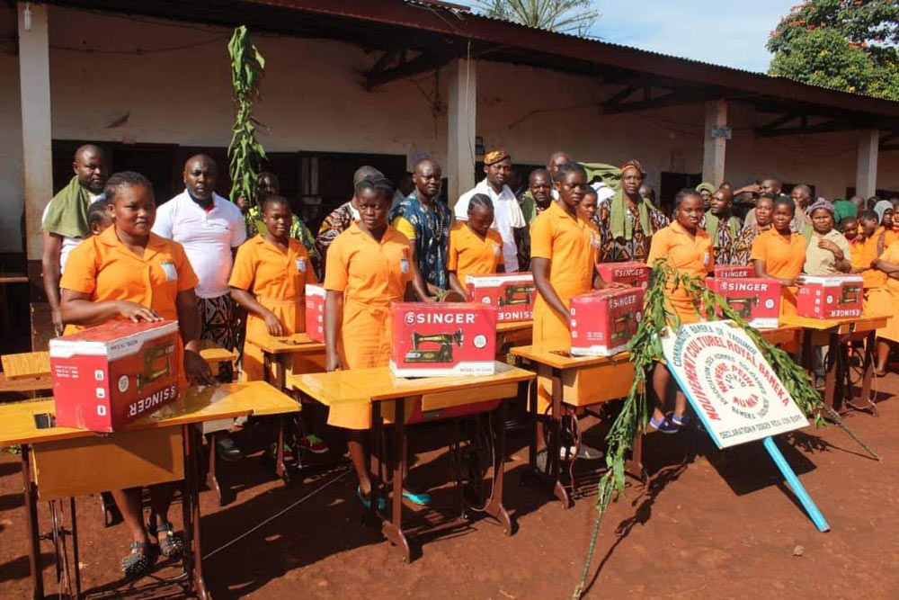 Connectica e.V.: Unterstützung von Schülerinnen in Bameka, Kamerun