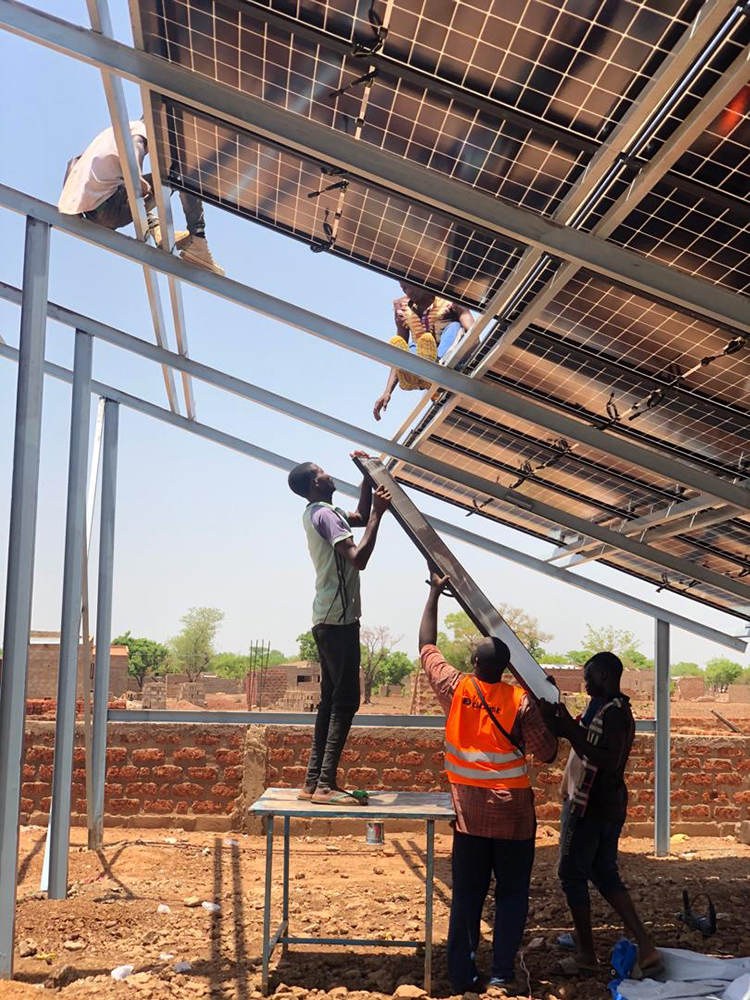 Installation der Solaranlage